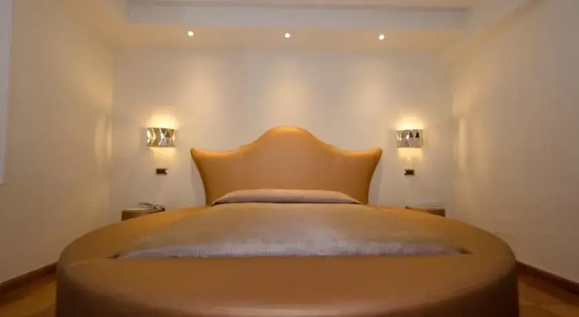 Suite Degli Specchi - photo 2
