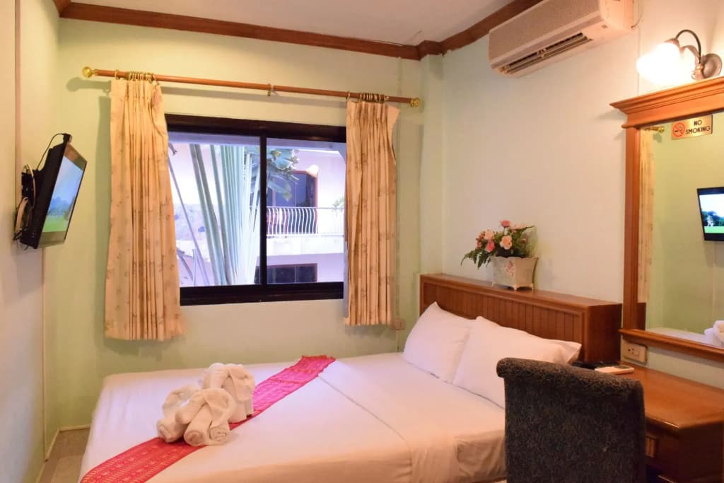 Sea Dream Patong - photo 3