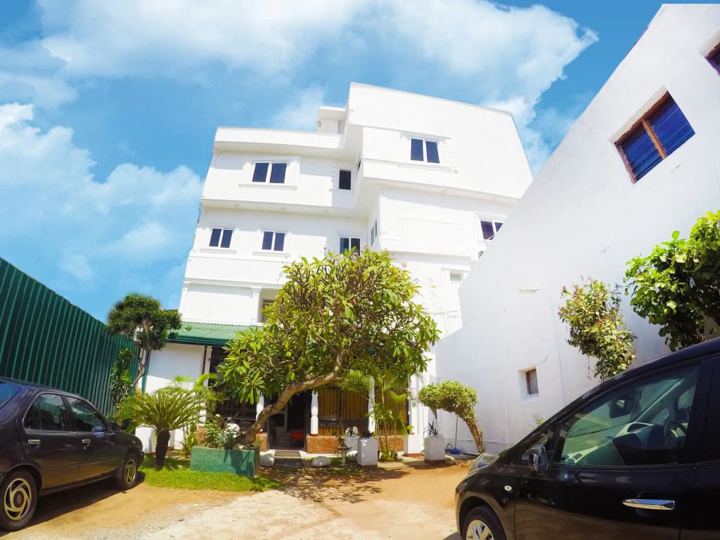 Colombo Residency - photo 1