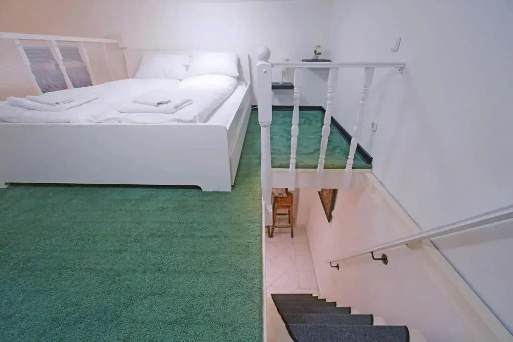 Lovely Apartment - photo 2