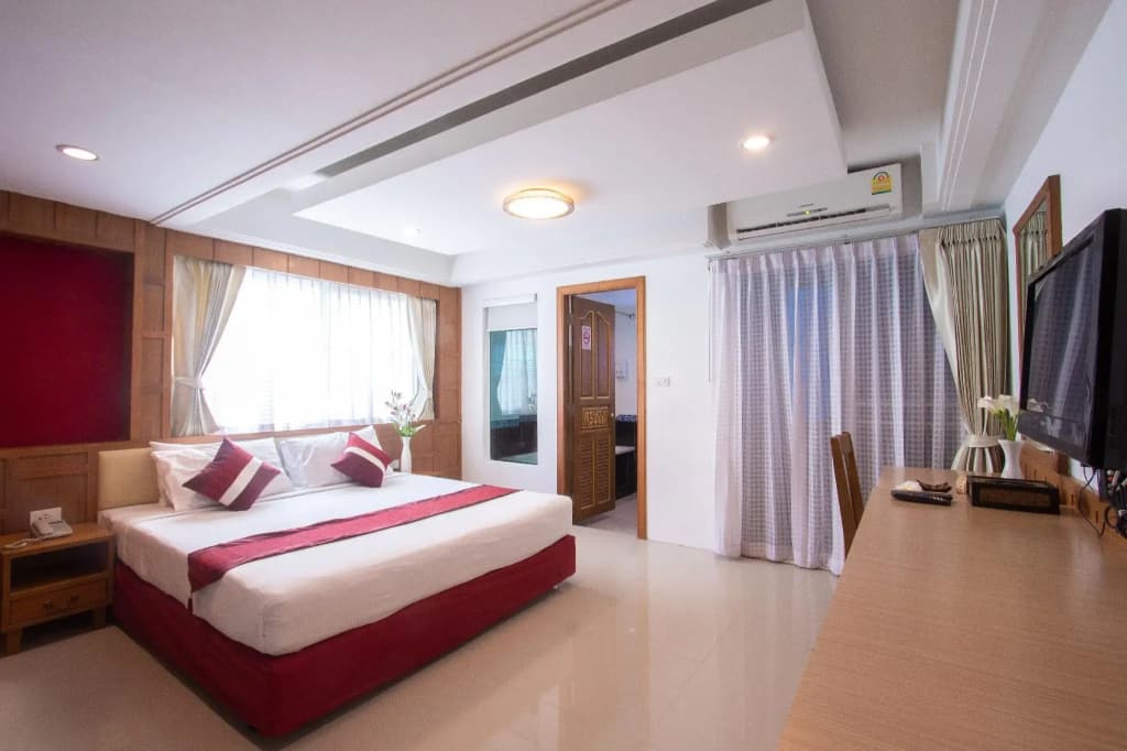 Gusto Hotel Pratunam - photo 6