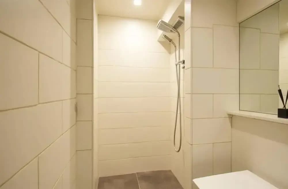 Modern 3-bed Apartment in Amsterdam - photo 4