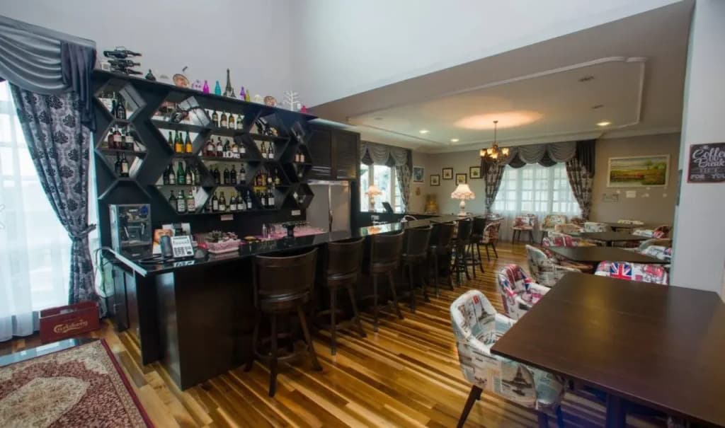 Smurf Inn Homestay - photo 19