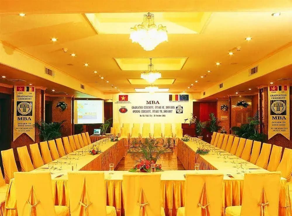 Royal Saigon - photo 17