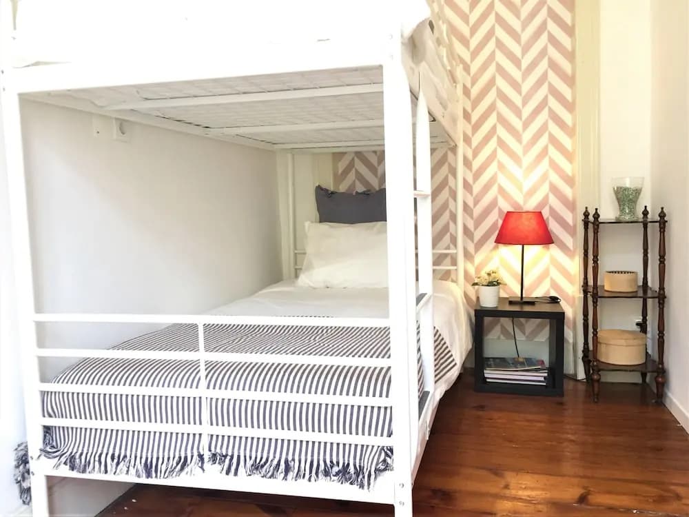 Charming Vintage Auto Check-in Flat in Baixa - photo 5