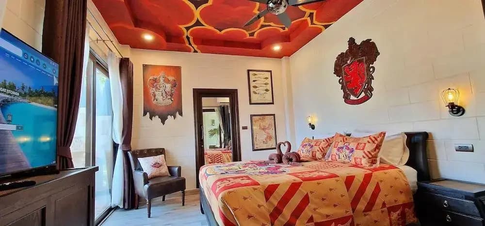 Potterland Luxury Pool Villa - photo 3