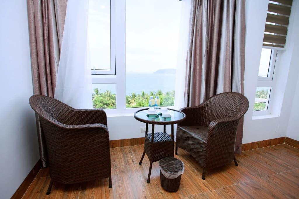 Euro Hotel - photo 8