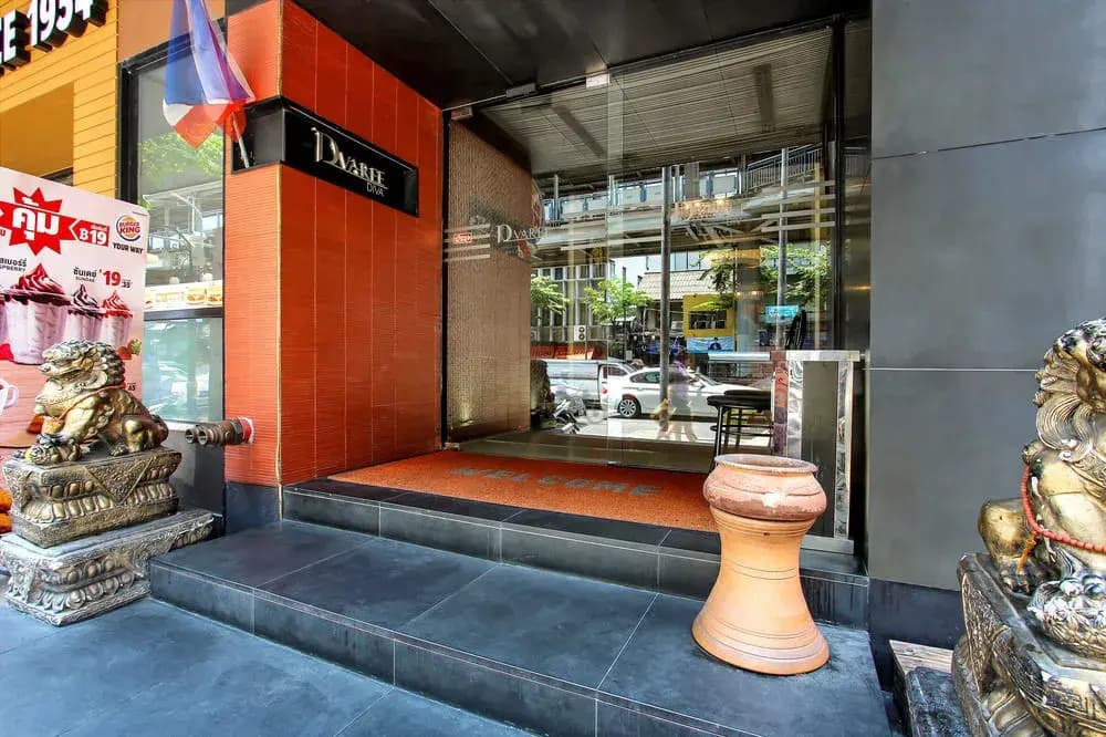 Bally Suite Silom - photo 2