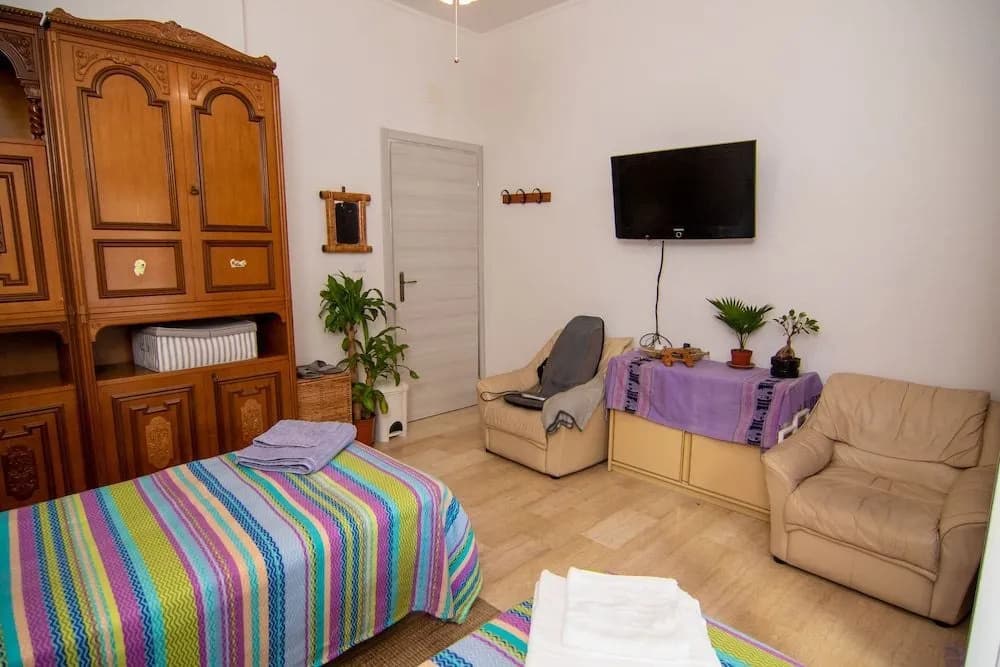 Flower Rooms - photo 17