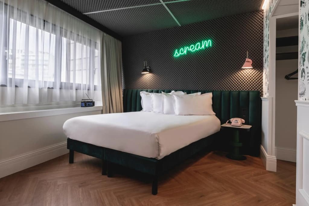 Moxy Paris La Villette Hotel - photo 6