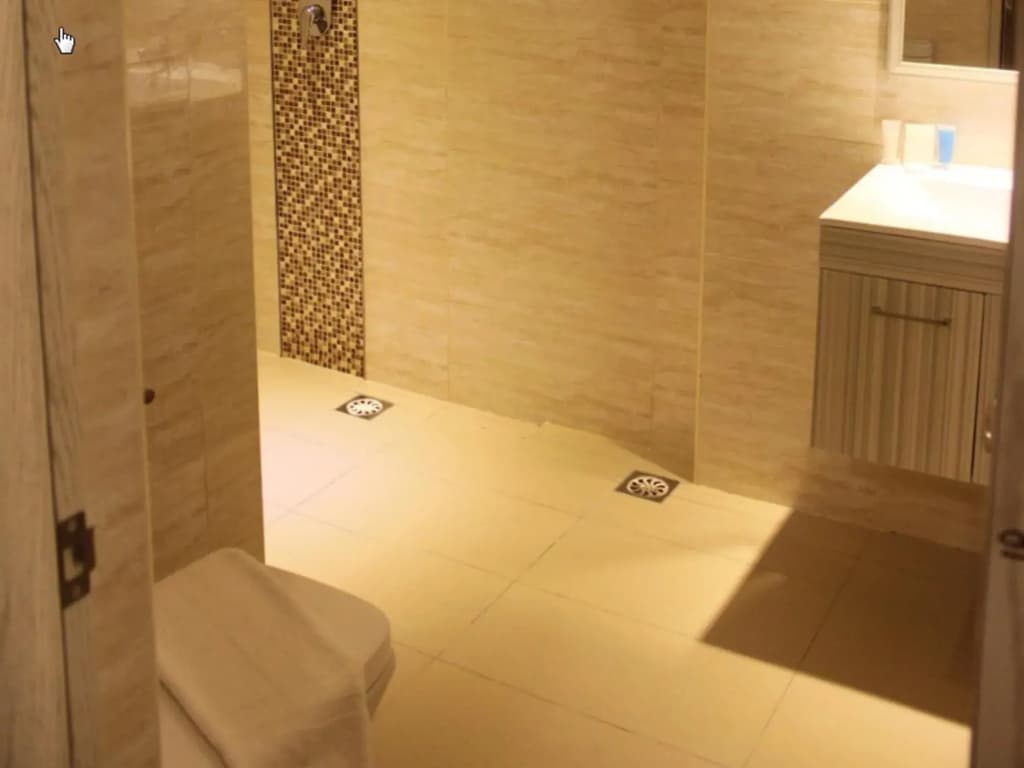 NU Hotel - photo 14