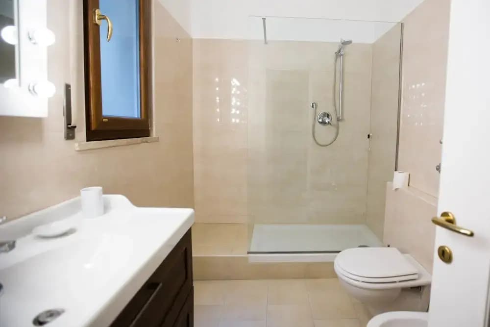 Tortona Central Apartment - photo 2