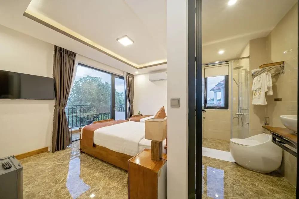 Y Lan Paradise Villa - photo 5
