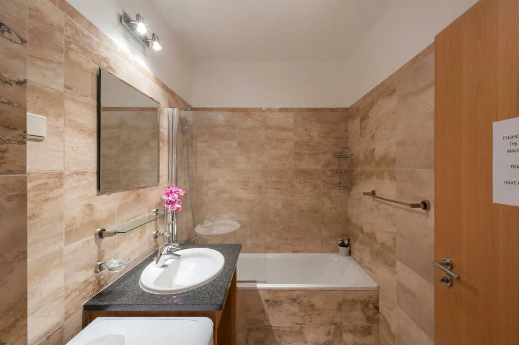 Avantgarde Apartments - photo 9