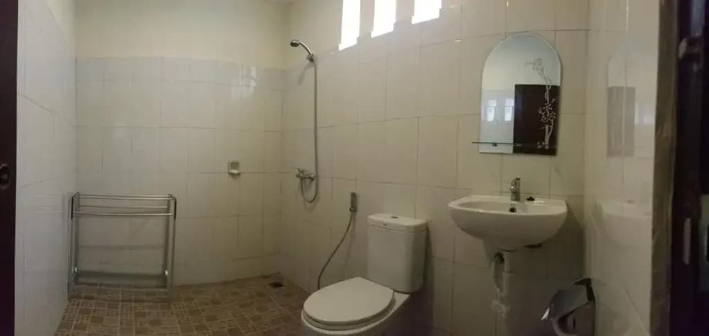 Krisda Ubud Guest House - photo 10