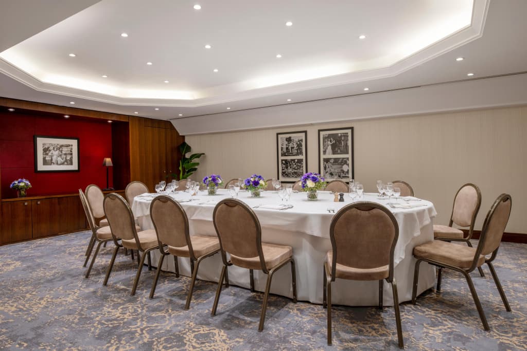 Warwick Champs-Elysées Hotel - photo 19