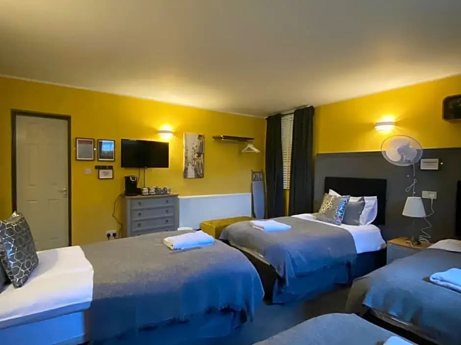 The Residence - 47 Minto St - photo 24