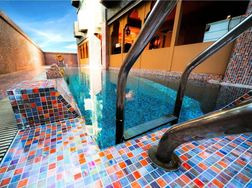 Nuts Hotel - photo 13
