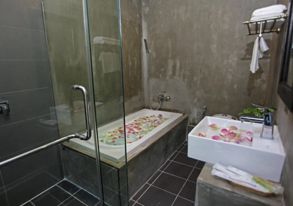 Minea D' Angkor Boutique - photo 5