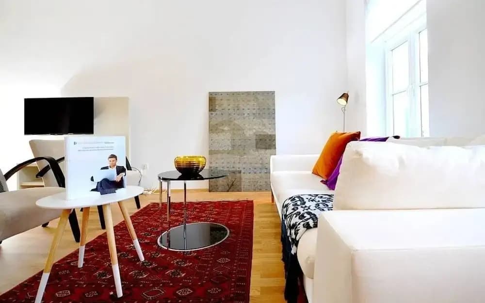 Vienna Residence Bright Apartment for 2 in Central but Quiet Location - main photo