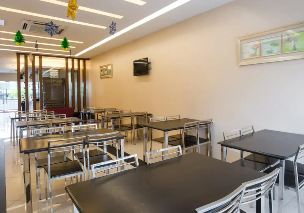 Bangi Business Hotel - photo 18