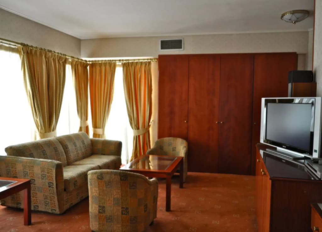 Oscar Hotel - photo 3