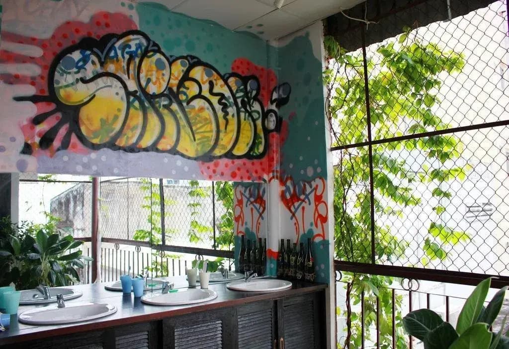 3 La Hostel - photo 11