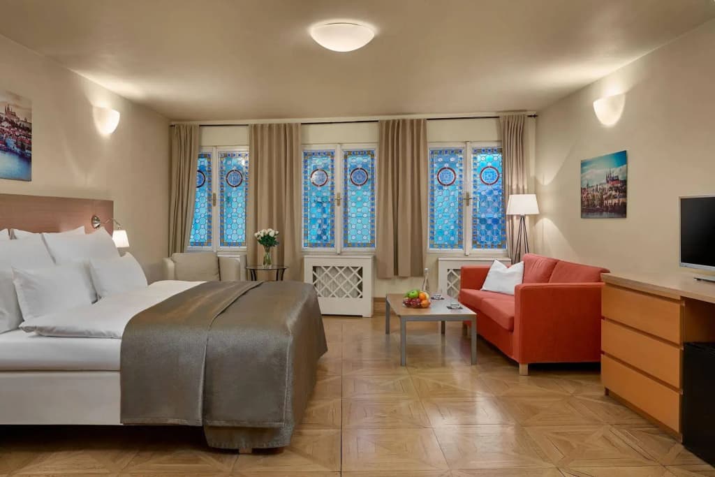 Charles Bridge Residence - photo 13