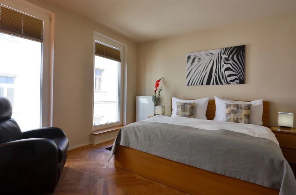 James Hotel & Apartments - photo 3