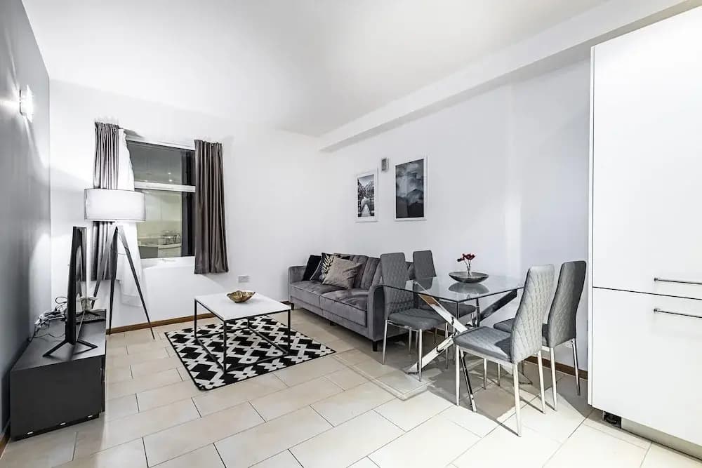 Laystall Apartment - photo 3
