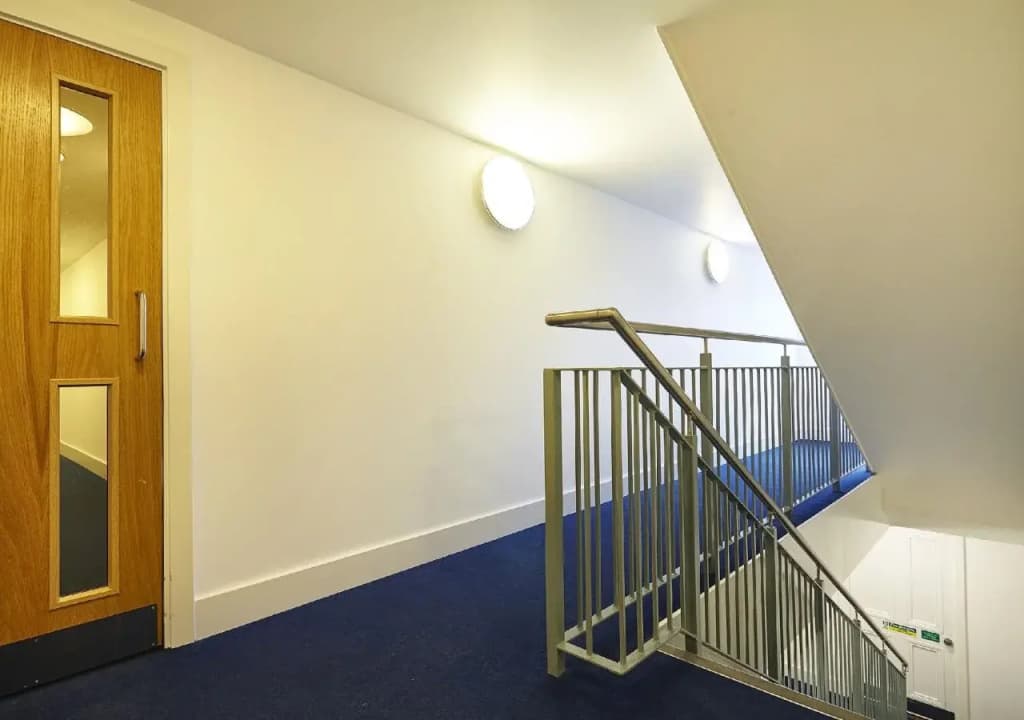 Marlin Apartments Commercial Road - Limehouse - photo 13