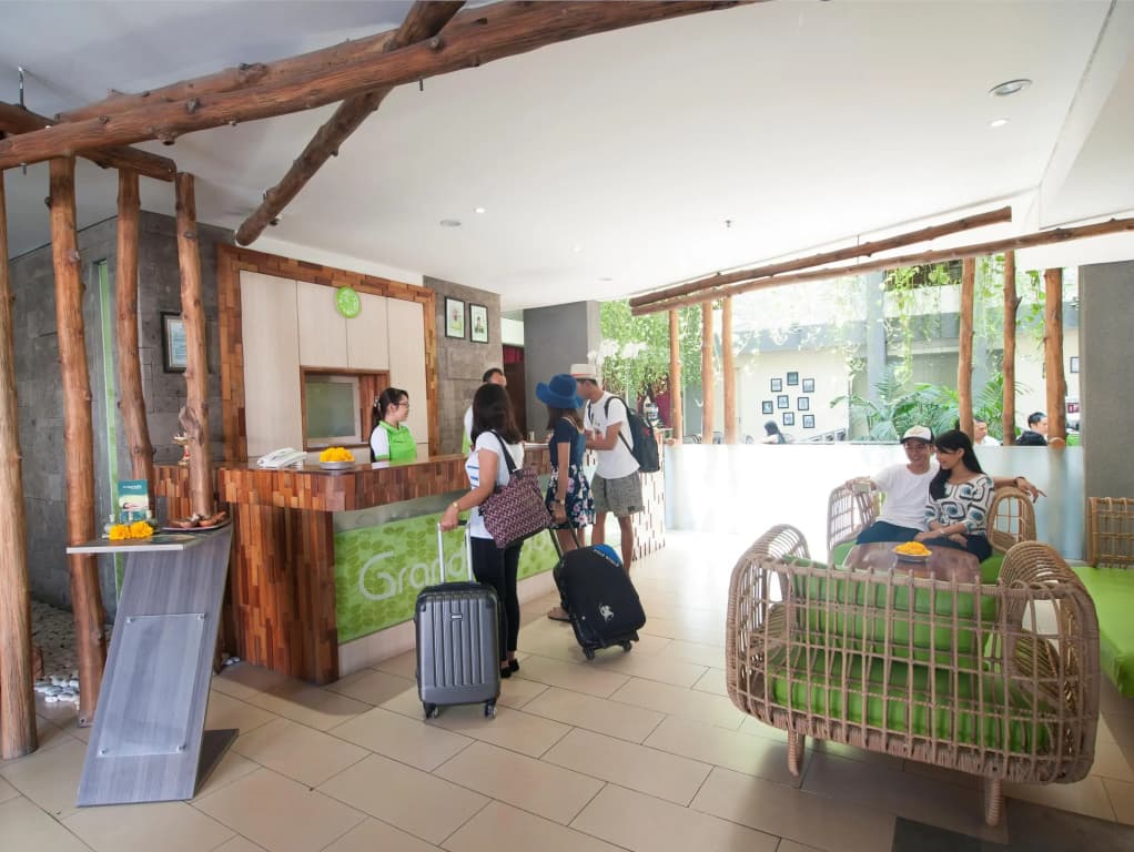 Grandmas Plus Hotel Legian - photo 21