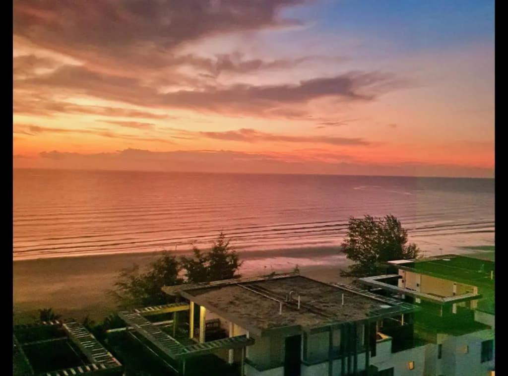 SG Resort Residence, studio, sea & pool view, high level unit - photo 33