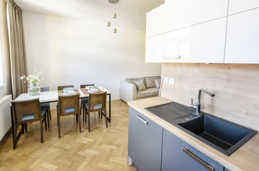 Letna Garden Suites - photo 21