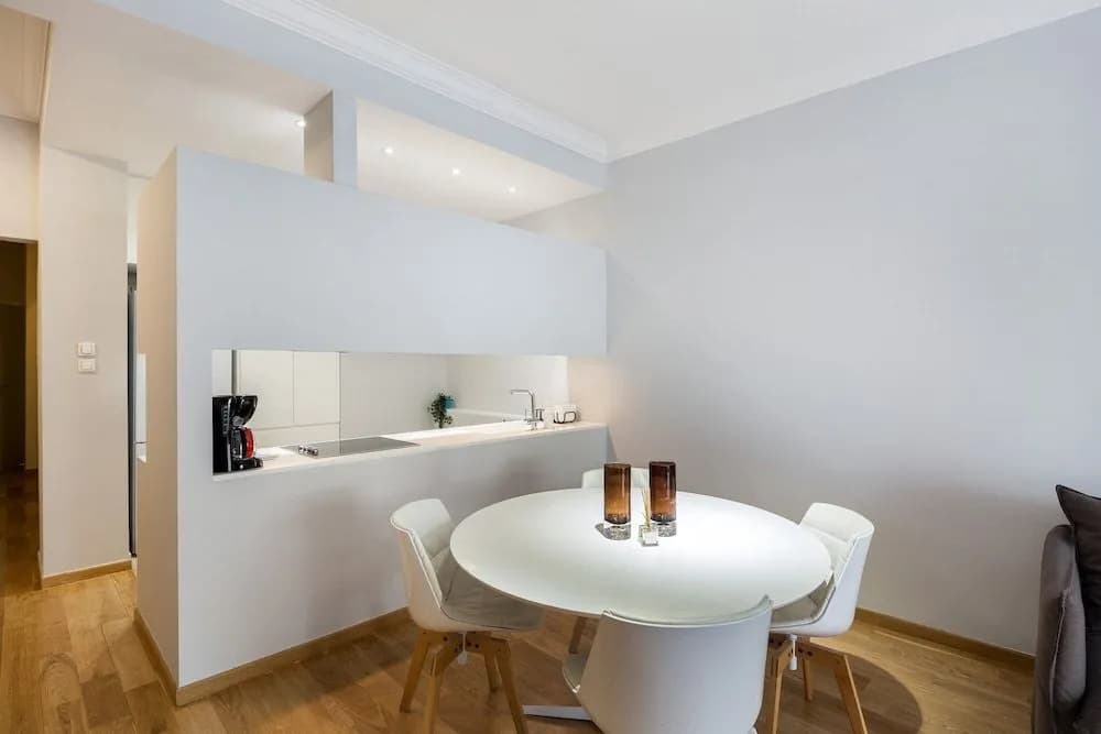 Kolonaki Square Apartment - photo 3