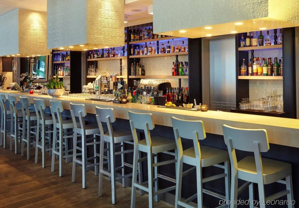 Premier Inn Berlin Alexanderplatz Hotel - photo 18