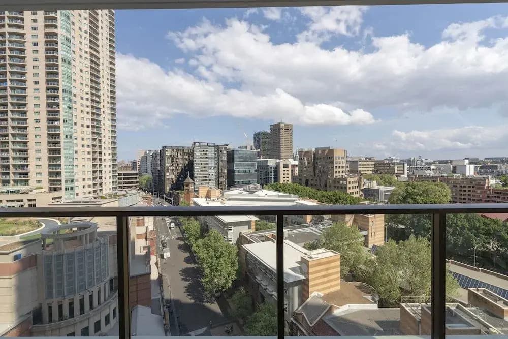 Modern Apartment in Darling Harbour - photo 10