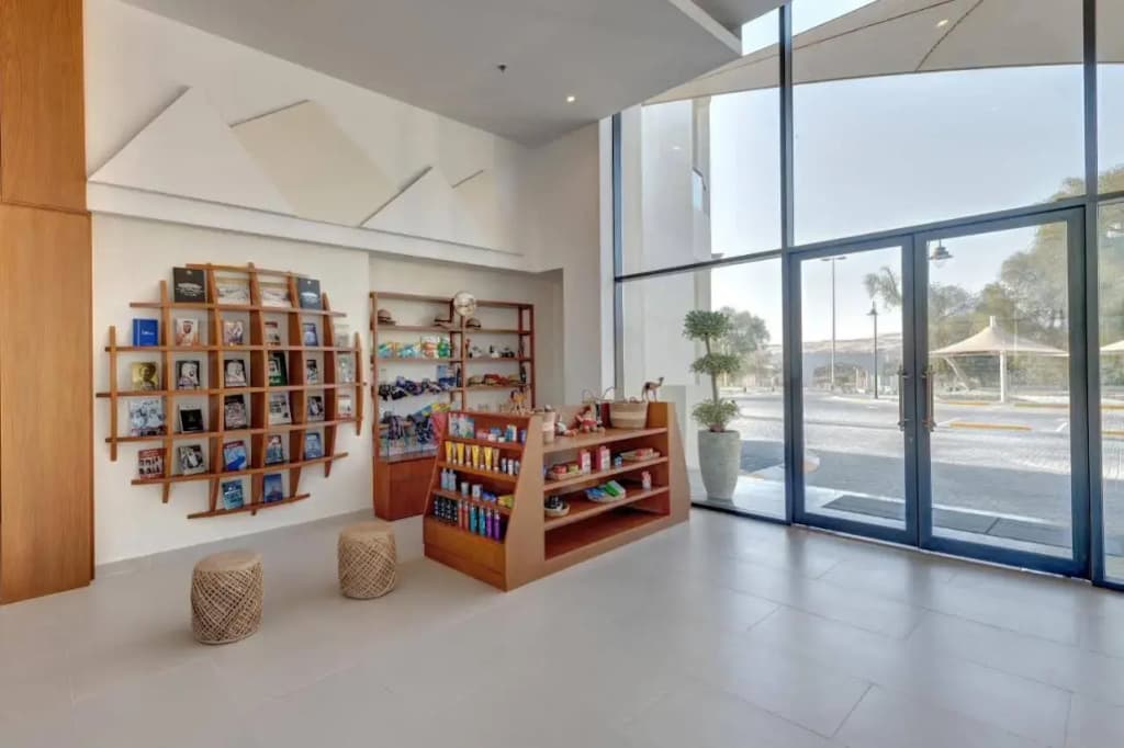 Western Hotel Liwa - photo 10