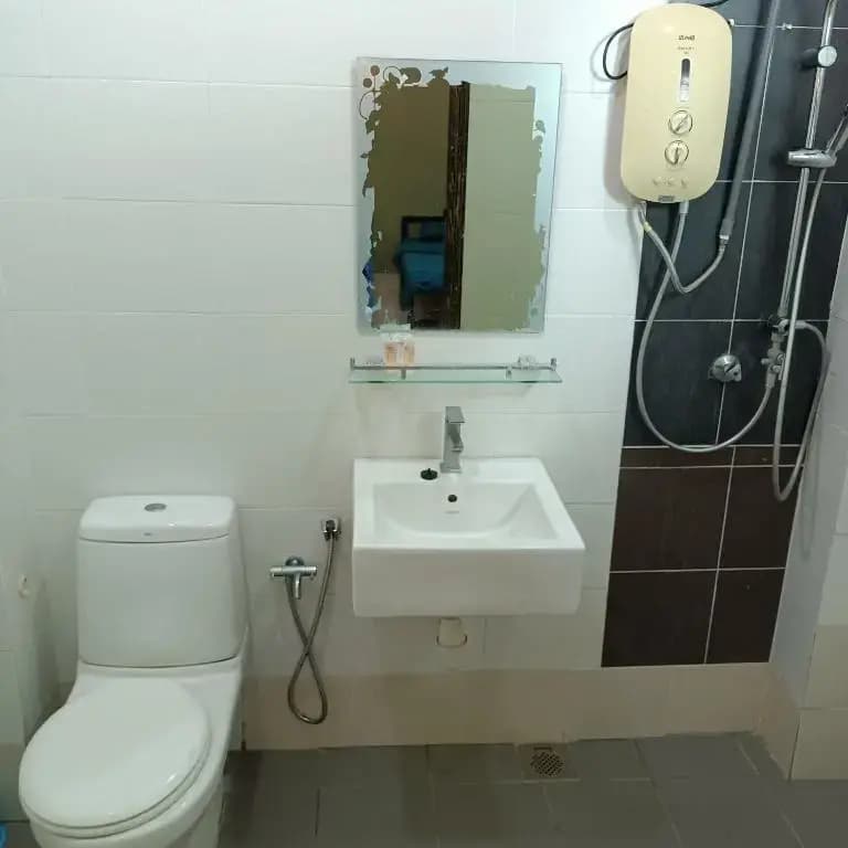 DKay SENDAYAN HOMESTAY 4 ROOMS - photo 8