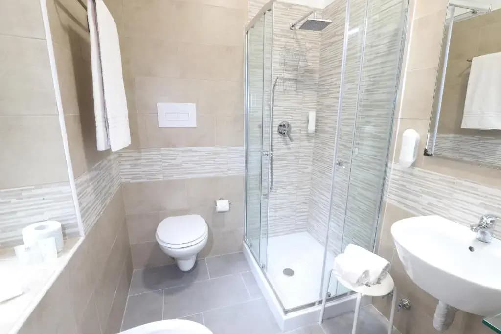 Hotel Leonardo da Vinci - photo 9