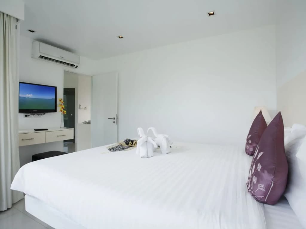 Grand Sunset Hotel Phuket - photo 7