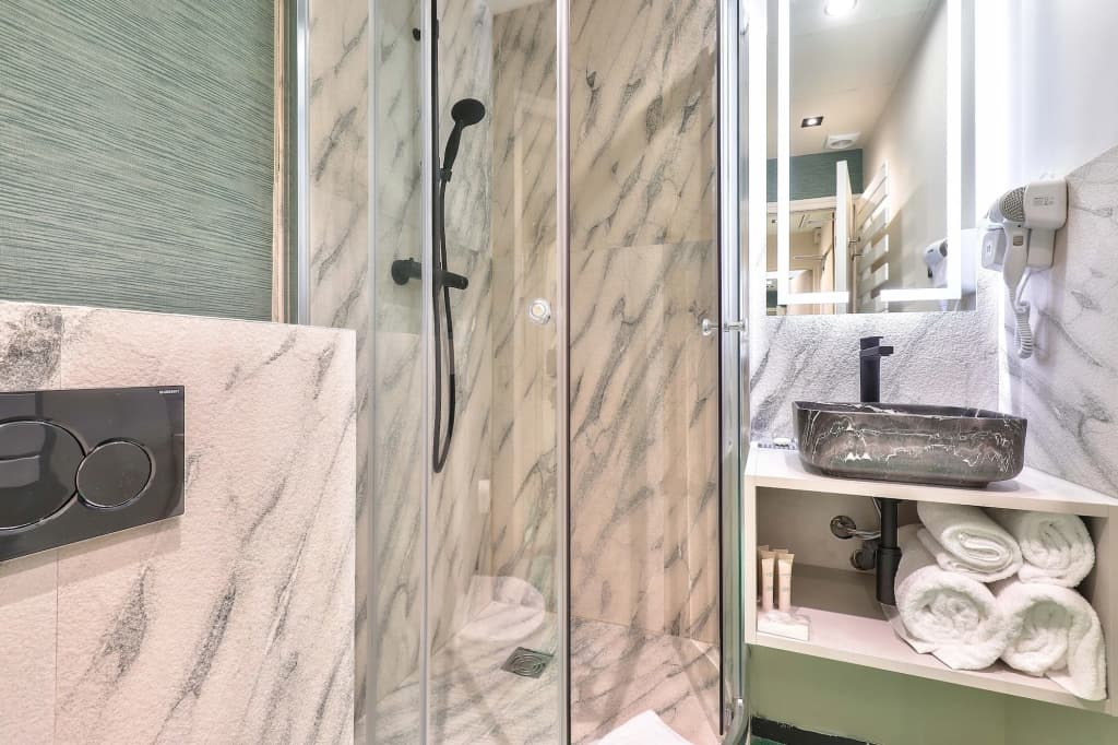 Hôtel 33 Marbeuf - photo 8