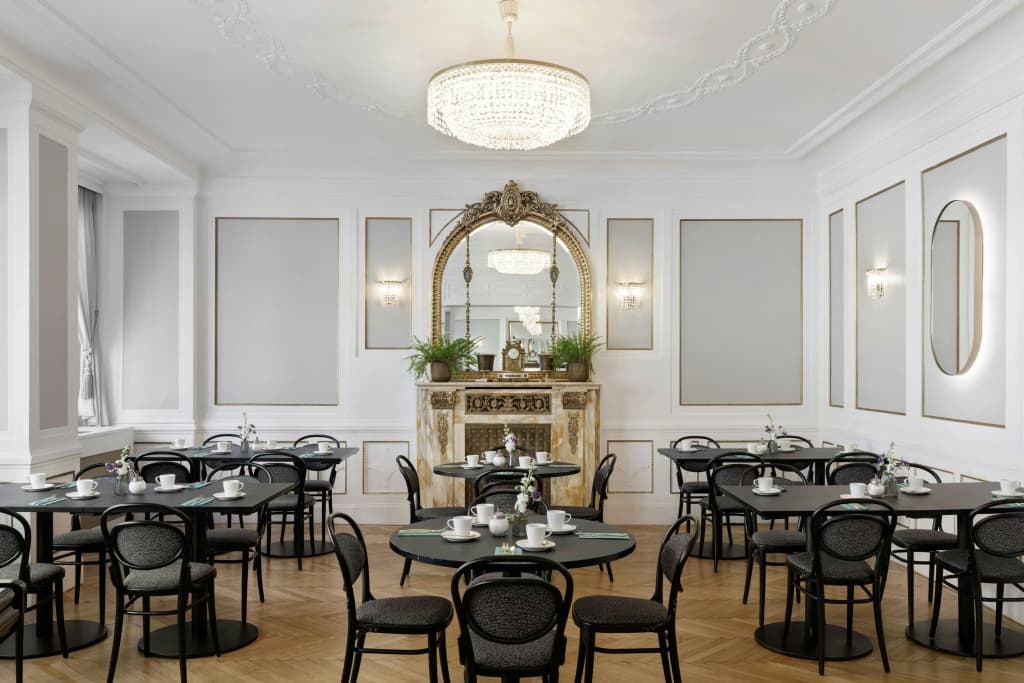Hotel Astoria Vienna, Curio Collection by Hilton - photo 27