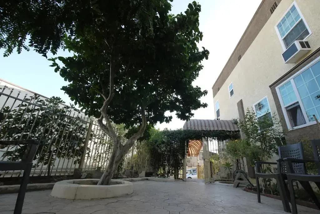Trylon Hotel - photo 11