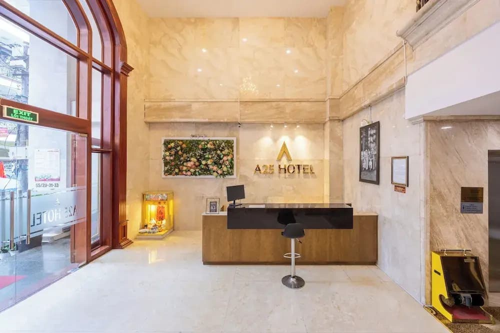 A25 Premium Hotel - 29 Le Thi Hong Gam - photo 2