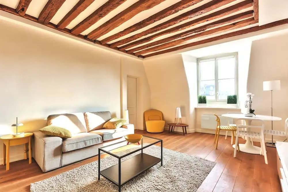 Luxury apartment - Place des Victoires - photo 4