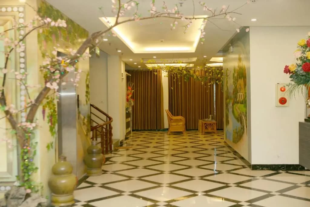 Nam Son Hotel - photo 8