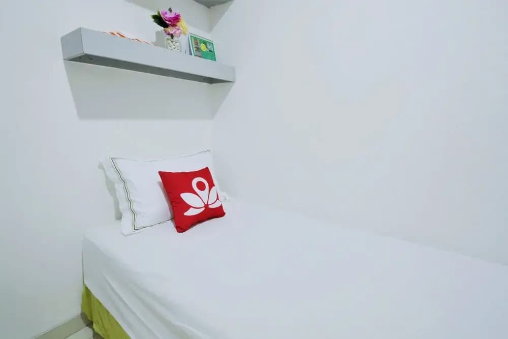 ZEN Rooms Basic Sunter Agung Utara Syariah - photo 4