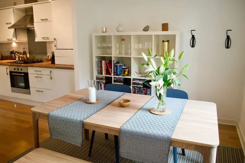 Modern 1 Bedroom Flat - photo 10