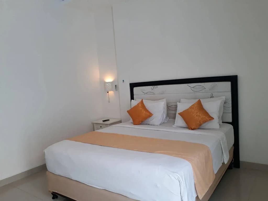 Kubu Anyar Hotel - photo 3
